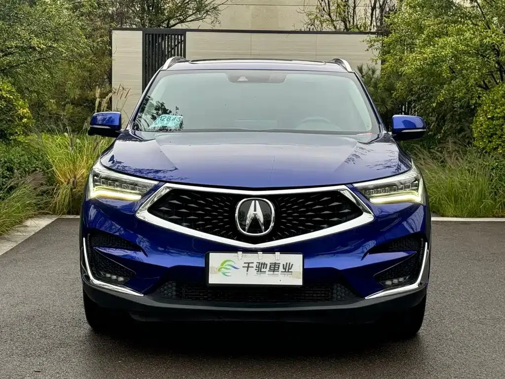 Acura RDX RDX 2019 2.0T Smart Edition SH-AWD National V — Voir la photo 2