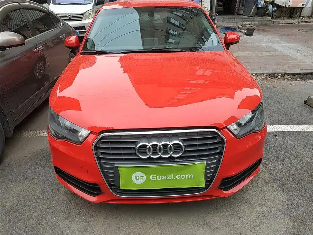 Audi A1 A1 2014 30 TFSI Sportback Fashion Edition — Ver foto 3