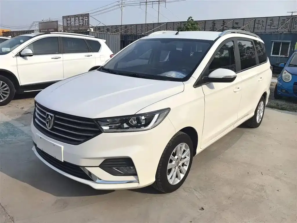 Baojun Baojun 360 — White
