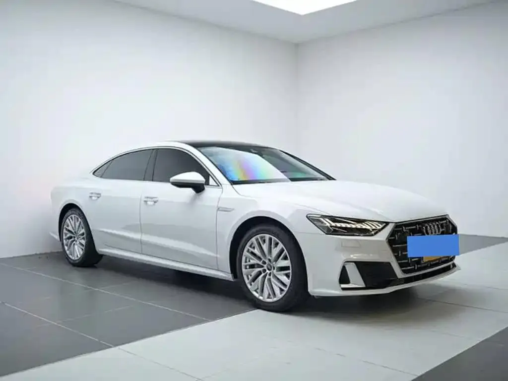 Audi A7L A7L 2022 45 TFSI S-line Dream Flow Crystal Set — عرض الصورة 4
