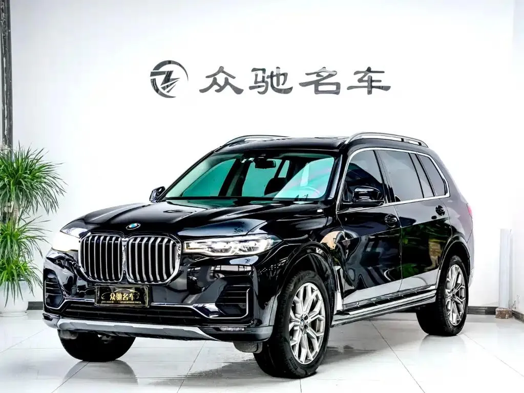 BMW BMW X7 — Preto