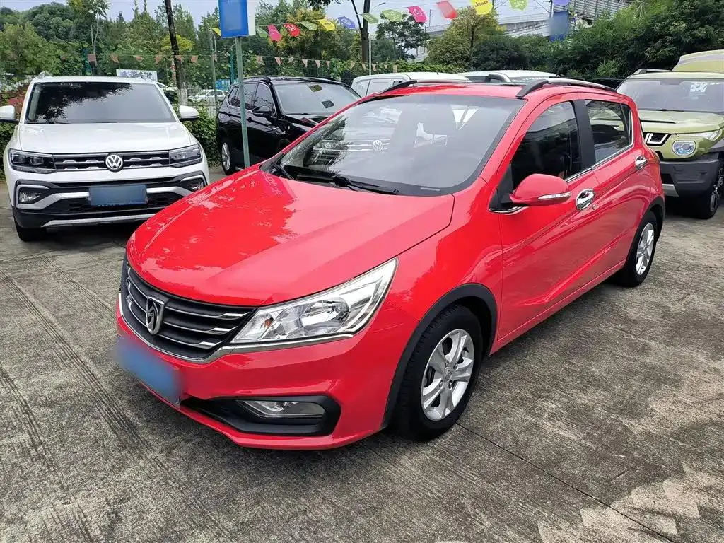 Baojun Baojun 310 — Rojo