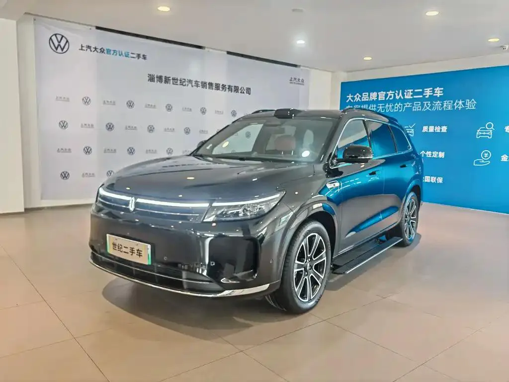 AITO AITO M7 — Black