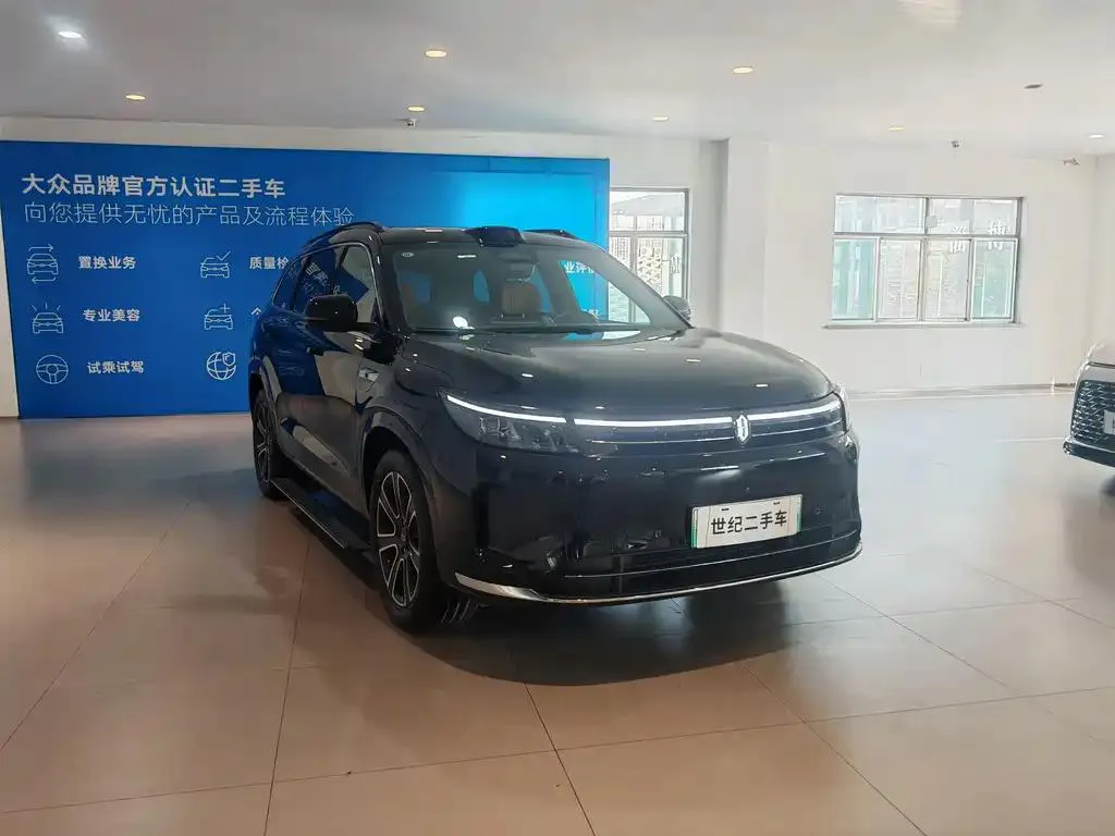 AITO M7 Wenjie M7 2024 1.5T Intelligent Driving 4WD Max Edition 5 Seaters — View photo 3