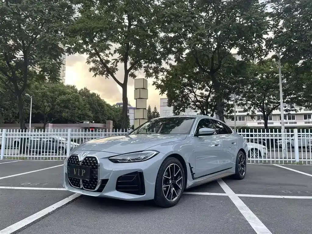 BMW BMW 4 Series — Branco