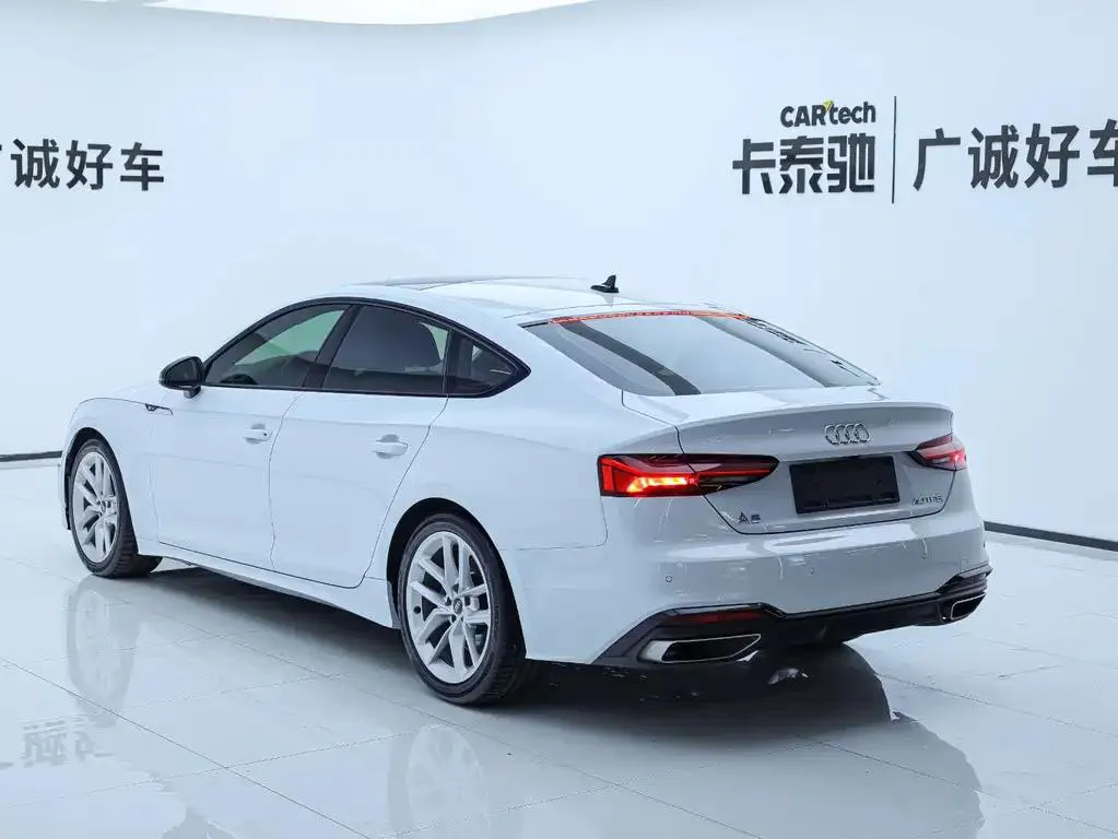 Audi A5 A5 (Imported) 2022 Sportback 40 TFSI Stylish Dynamic Model — عرض الصورة 4