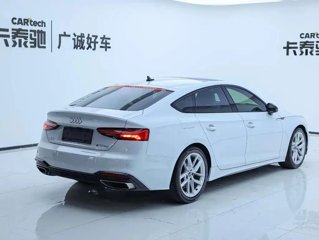 Audi A5 A5 (Imported) 2022 Sportback 40 TFSI Stylish Dynamic Model — عرض الصورة 6