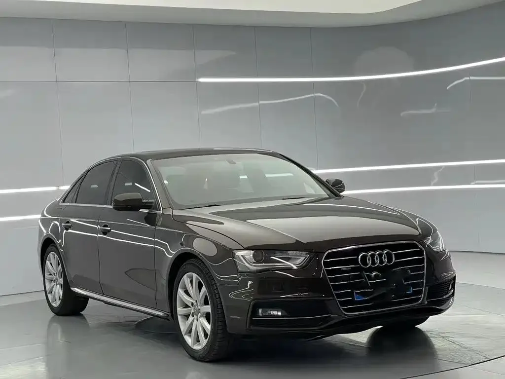 Audi A4L A4L 2016 45 TFSI Collector's Edition quattro Personality Sports — View photo 2