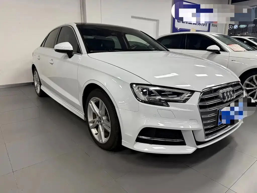 Audi A3 A3 2020 Limousine 35 TFSI Fashion National V — Ver foto 3