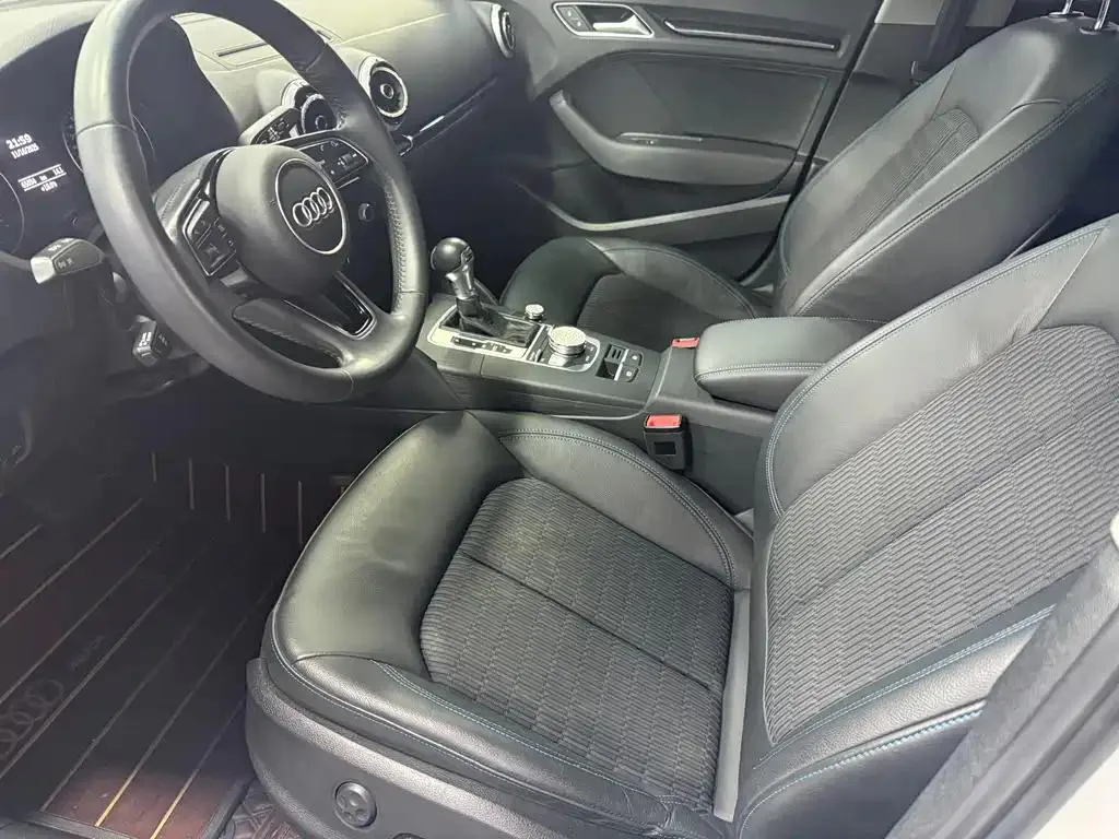 Audi A3 A3 2020 Limousine 35 TFSI Fashion National V — Ver foto 4