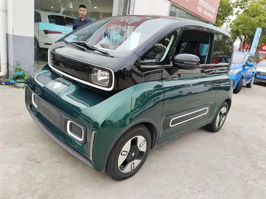 Baojun Baojun KiWi EV — أخضر