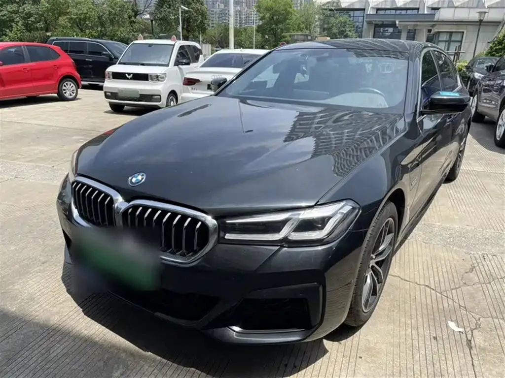 BMW 5 Series 5 Series New Energy 2022 Model 535Le M Sports Package — photo 1