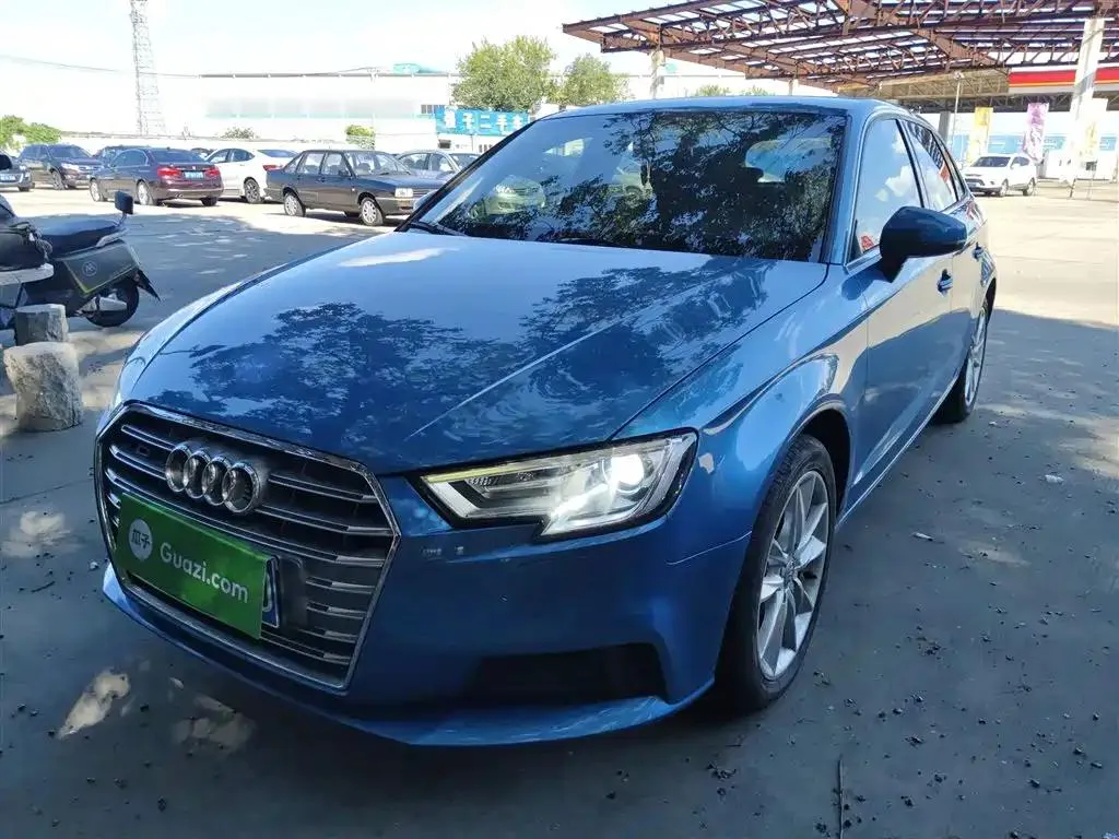 Audi A3 A3 2017 Sportback 35 TFSI Progressive Edition — photo 1
