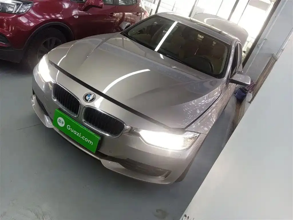 BMW 3 Series 3 Series 2015 320i Super Joy Edition Fashion Model — photo 1