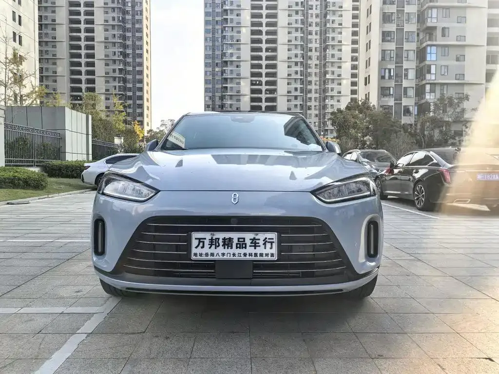 AITO M5 M5 2022 Extended Range 4WD Flagship Edition — View photo 2