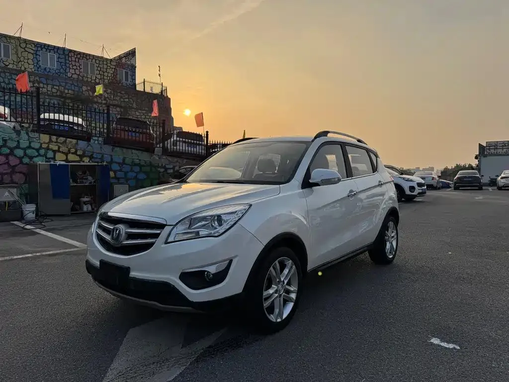 Changan CS35 CS35 2015 1.6L Automatic Luxury National V — photo 1