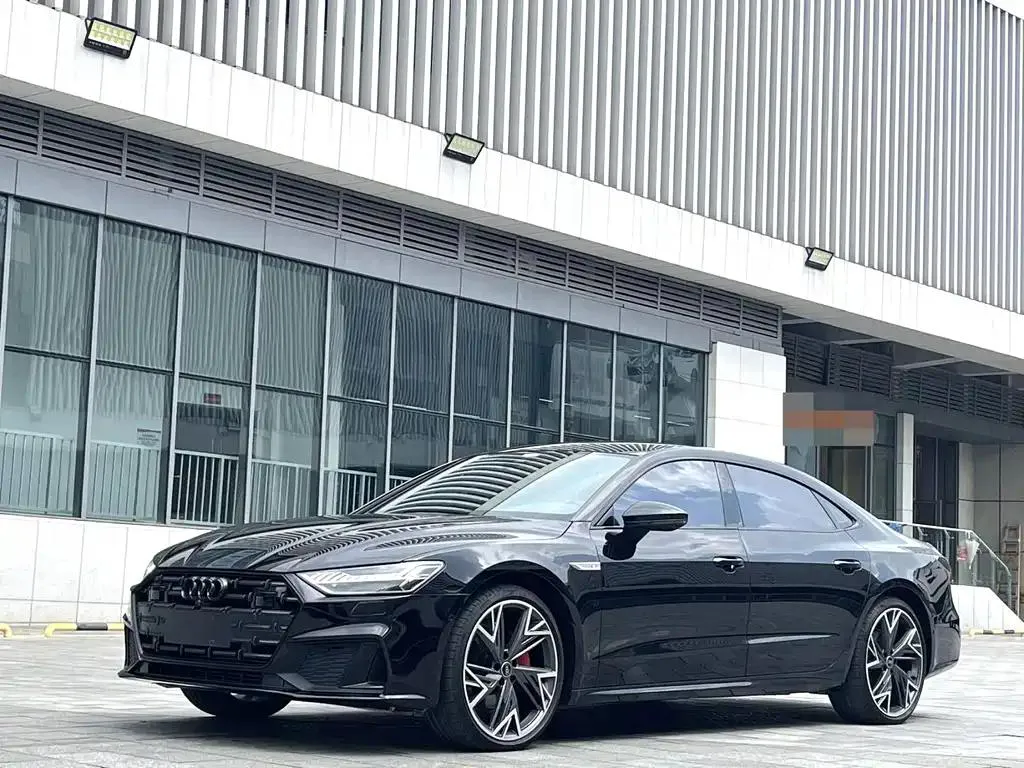 Audi Audi A7L — Noir