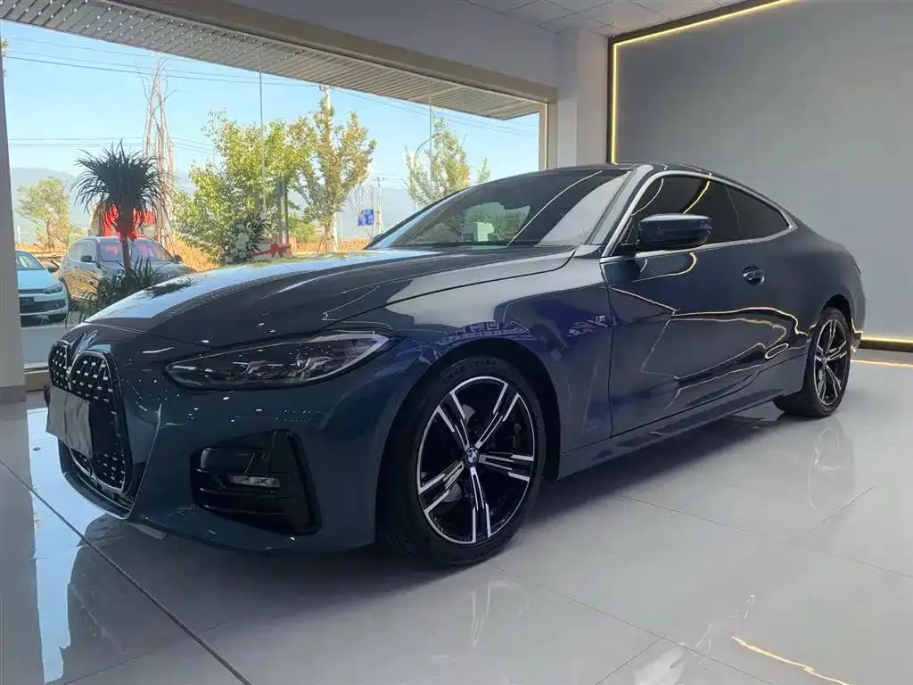 BMW 4 Series 4 Series 2023 425i M Sport Package — photo 1