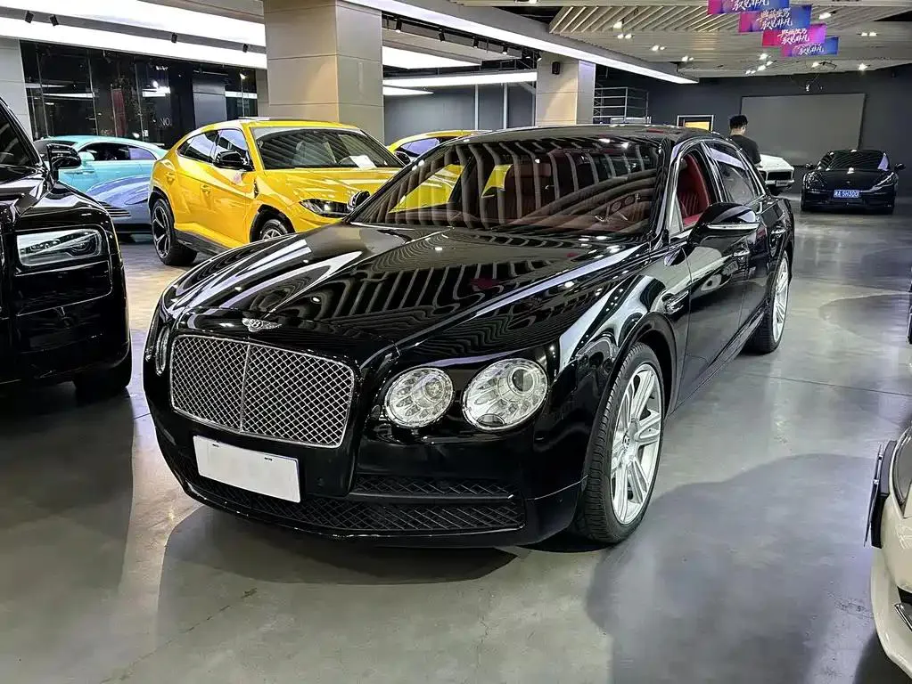 Bentley Bentley Flying Spur — Negro
