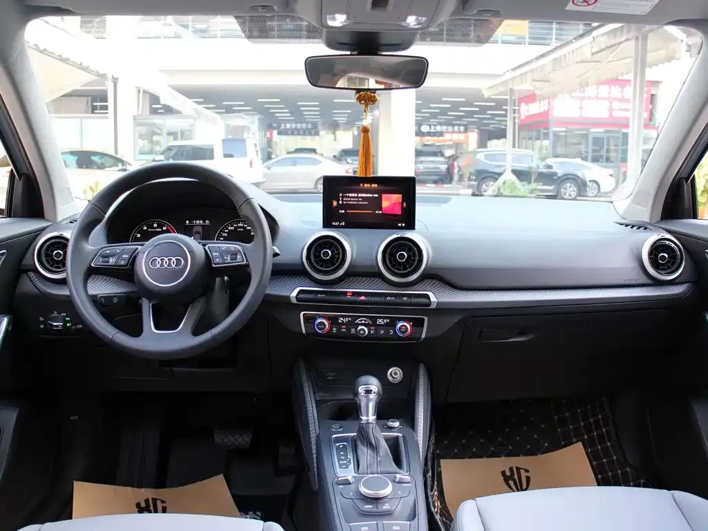 Audi Q2L Q2L 2022 35 TFSI Stylish and Elegant — Ver foto 6