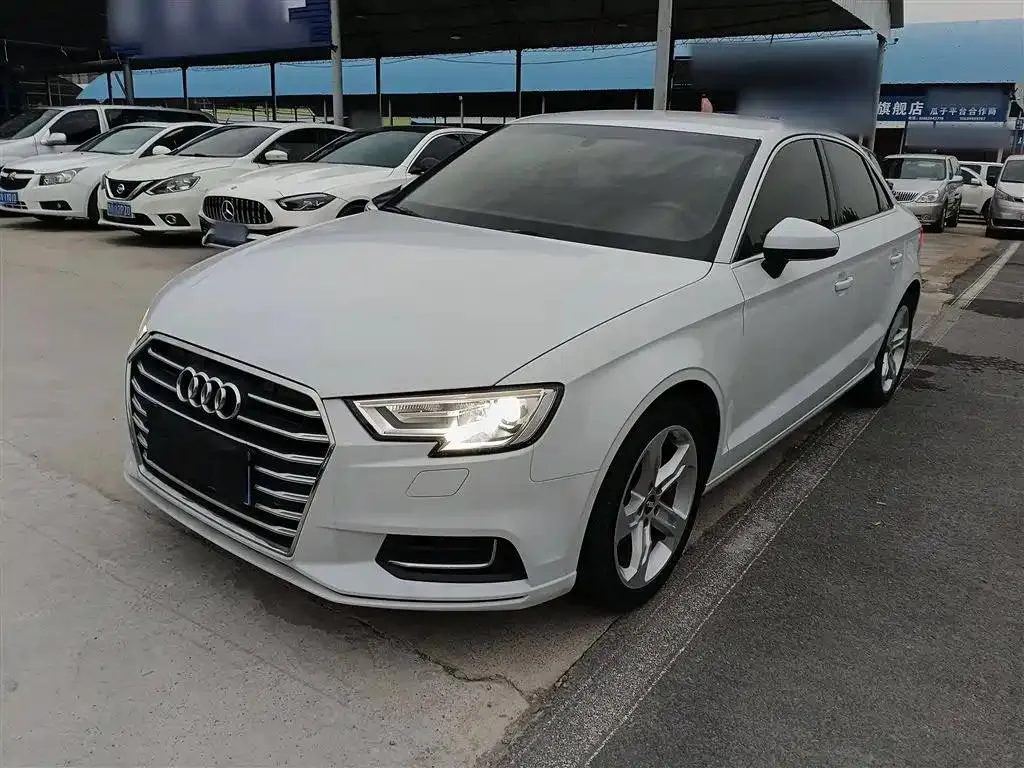 Audi A3 A3 2019 Limousine 35 TFSI Progressive National VI — photo 1