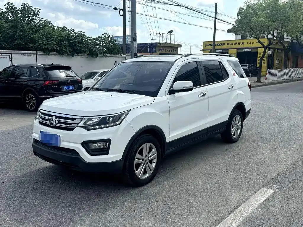 Changan Changan Oshan CX70 — Blanc