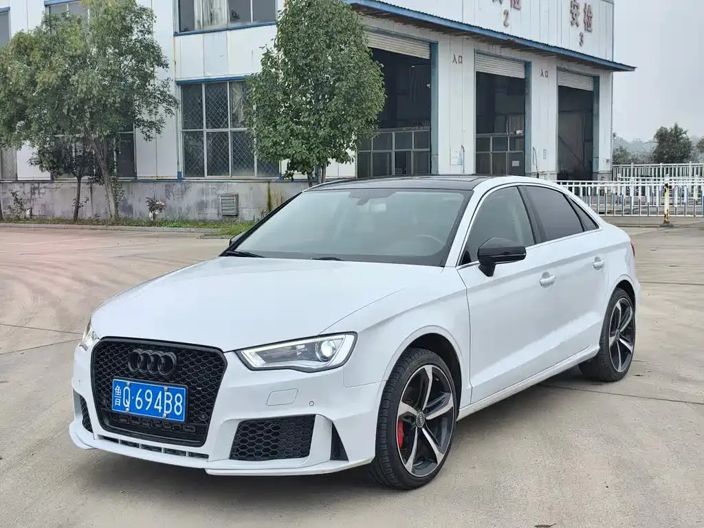 Audi A3 A3 2016 Limousine 35 TFSI Fashion Edition — photo 1