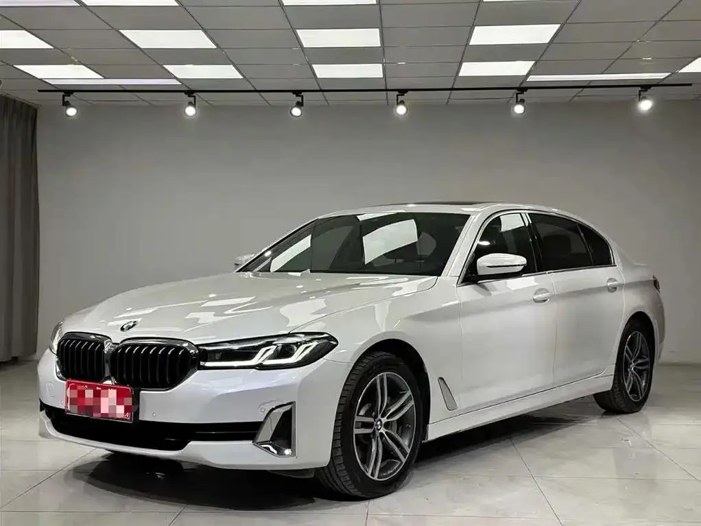 BMW BMW 5 Series — Blanc
