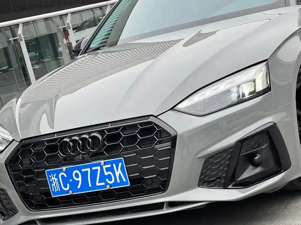 Audi A5 A5 (Imported) 2021 Coupe 40 TFSI Fashion Dynamic Edition — Voir la photo 2