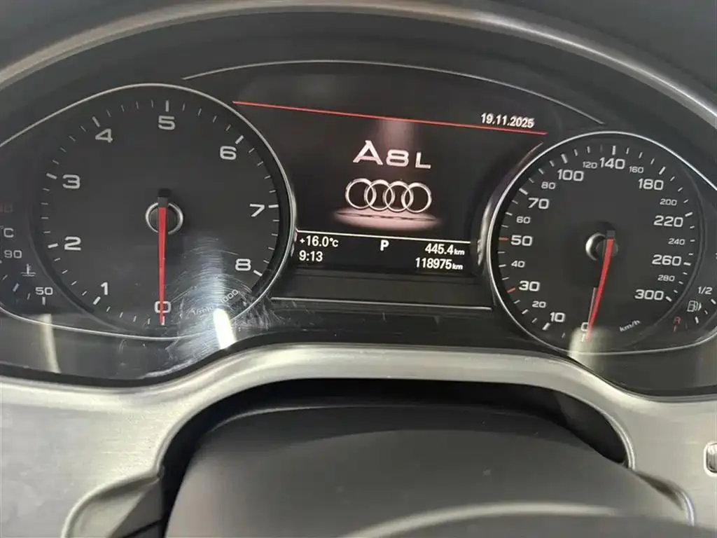 Audi A8 A8 2014 A8L 45 TFSI quattro Luxury Edition — عرض الصورة 6
