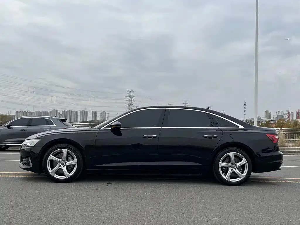 Audi A6L A6L 2022 45 TFSI quattro Premium Elegance — Ver foto 6