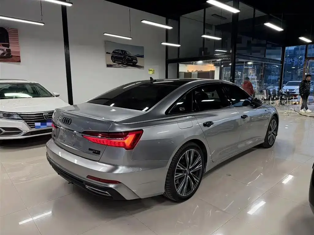 Audi A6L A6L 2020 55 TFSI quattro Flagship Dynamic Edition — View photo 4