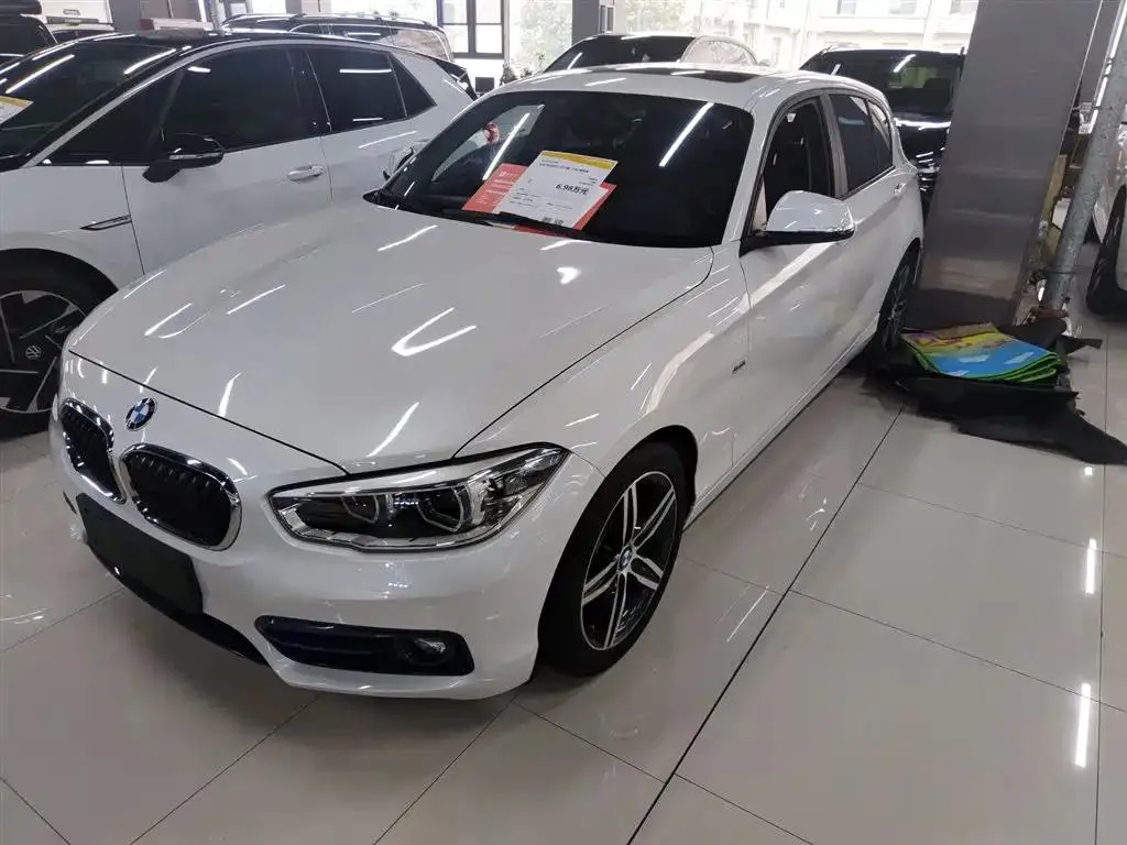 BMW 1 Series 1 Series (Imported) 2018 118i Sports Design Package — photo 1