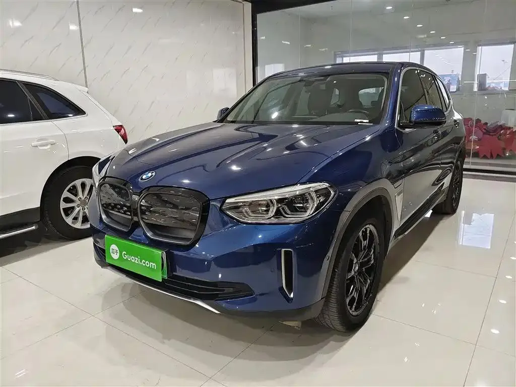 BMW BMW iX3 — Blue