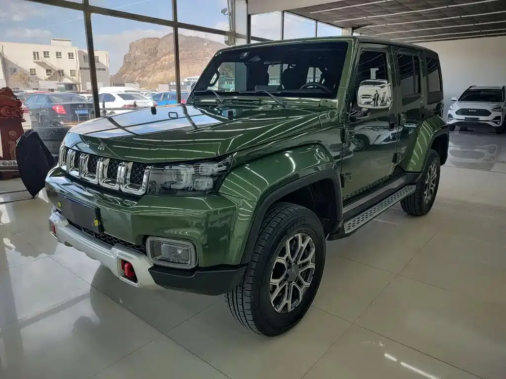 BAIC ing Off-road Beijing BJ40 2020 2.0T Automatic 2WD City Hunter Edition (Hero Model) — photo 1
