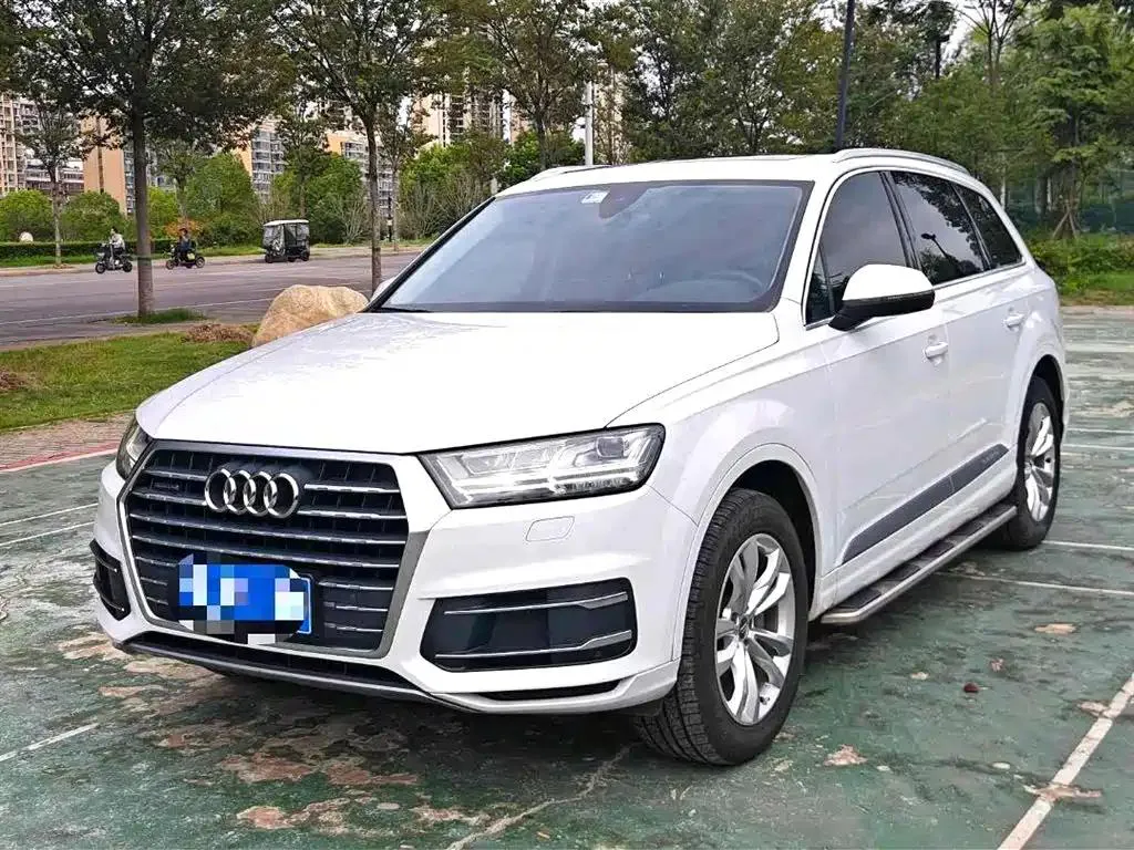 Audi Q7 Q7 2019 45 TFSI Comfort Edition — photo 1