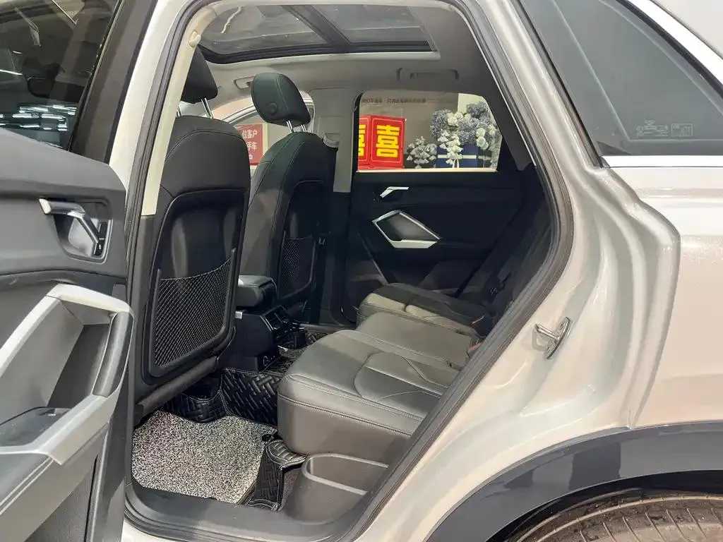 Audi Q3 Q3 2021 35 TFSI Stylish and Elegant — View photo 6