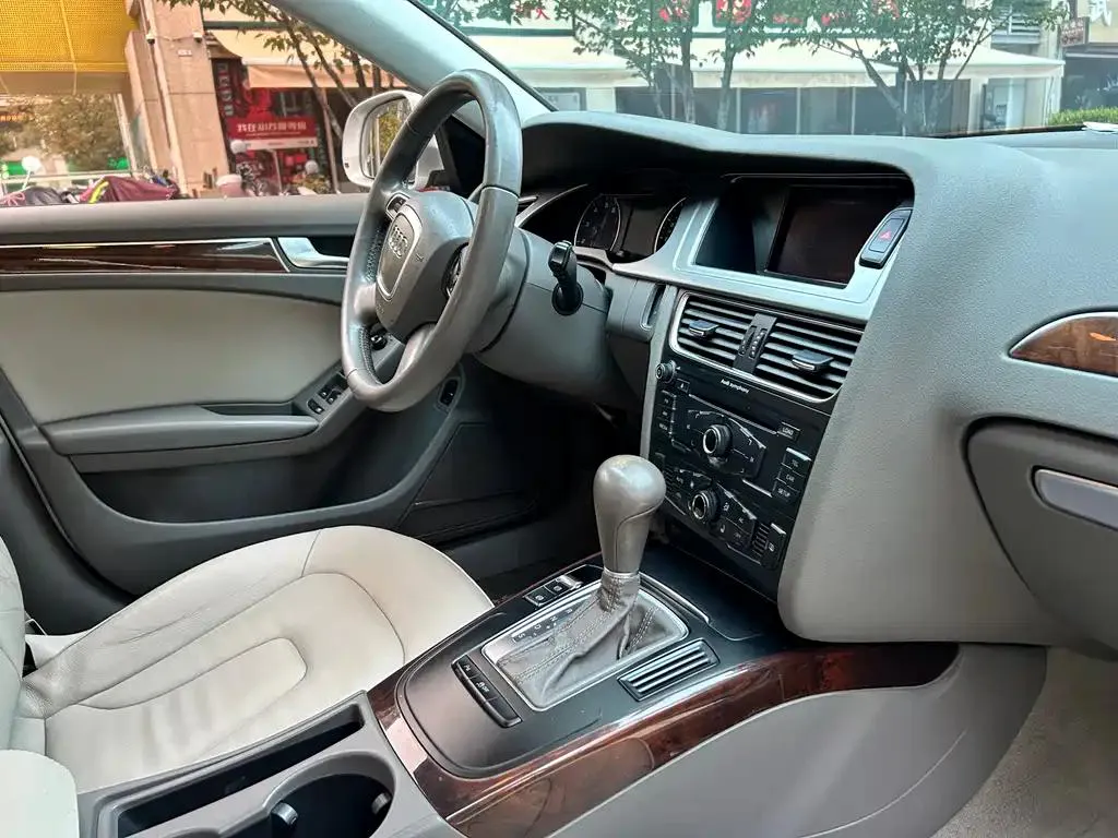 Audi A4L A4L 2012 2.0 TFSI Automatic Comfort Edition — Ver foto 6