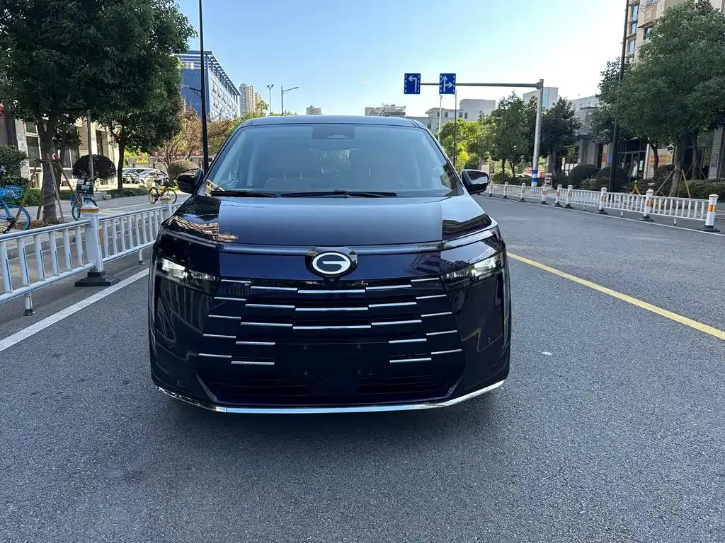 GAC GAC Trumpchi Trumpchi — Blue