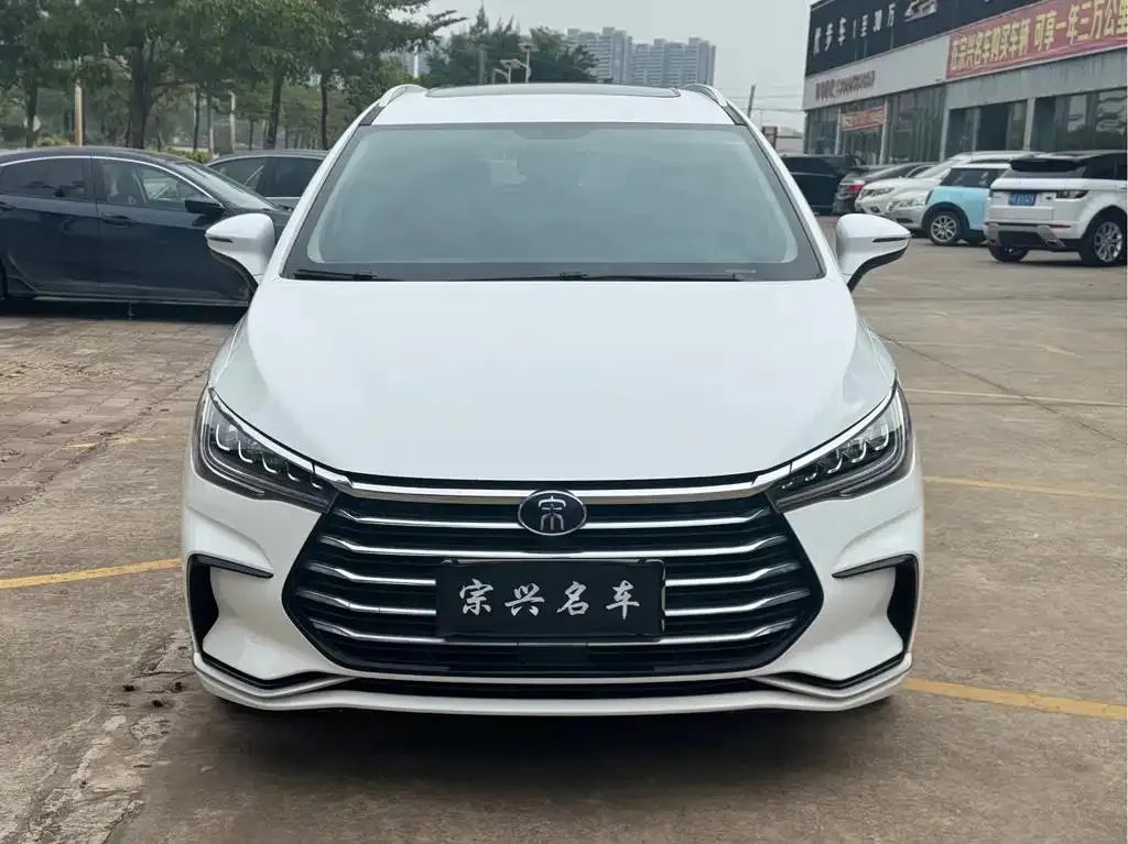 BYD Song MAX Song MAX 2021 upgraded version 1.5T automatic luxury 6-seater — photo 1