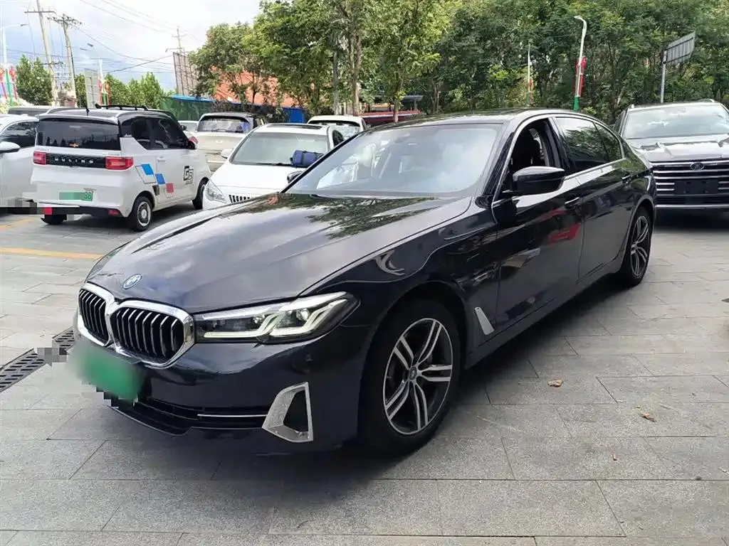 BMW BMW 5 Series — Negro