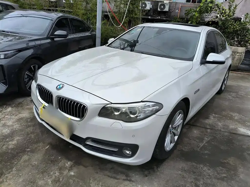 BMW 5 Series 5 Series (Imported) 2015 520i Elegant — photo 1