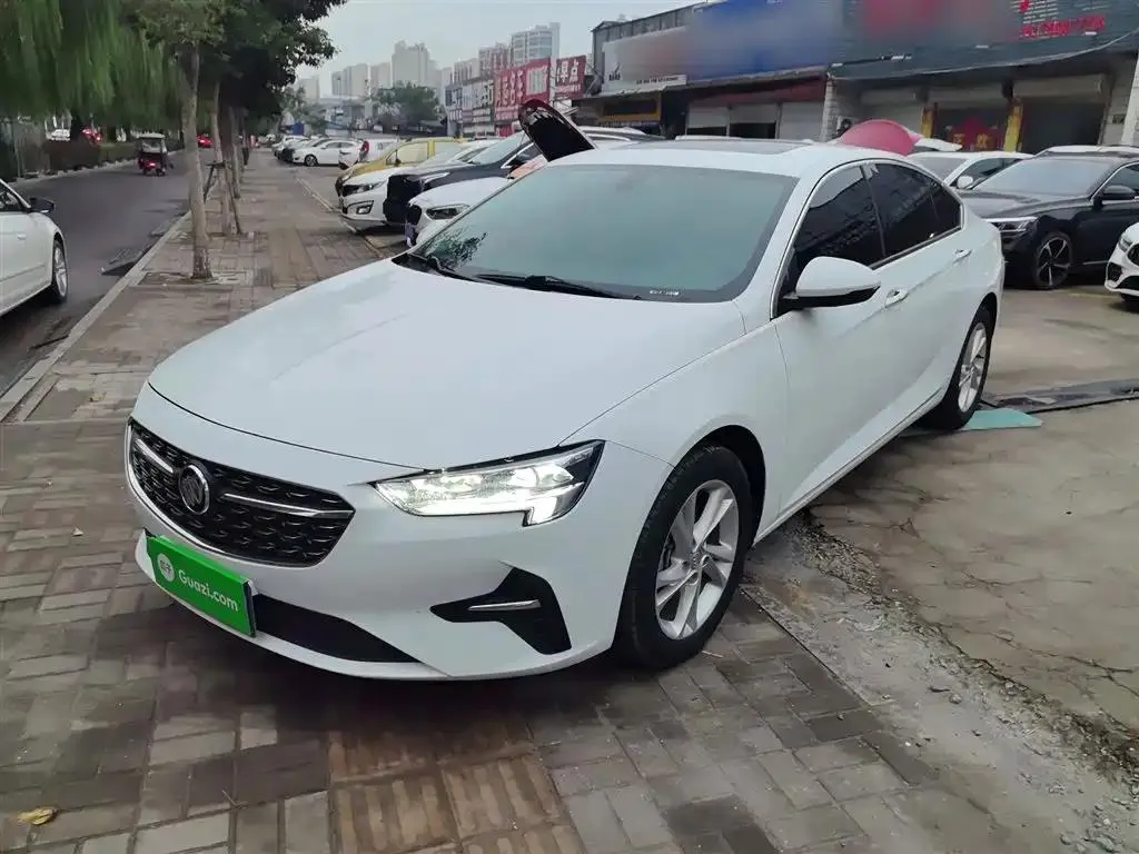 Buick Regal Regal 2020 552T Elite — photo 1