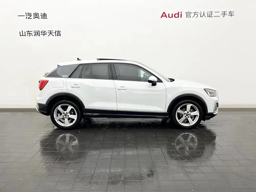 Audi Q2L Q2L 2022 35 TFSI Progressive Elegant Edition — Voir la photo 3