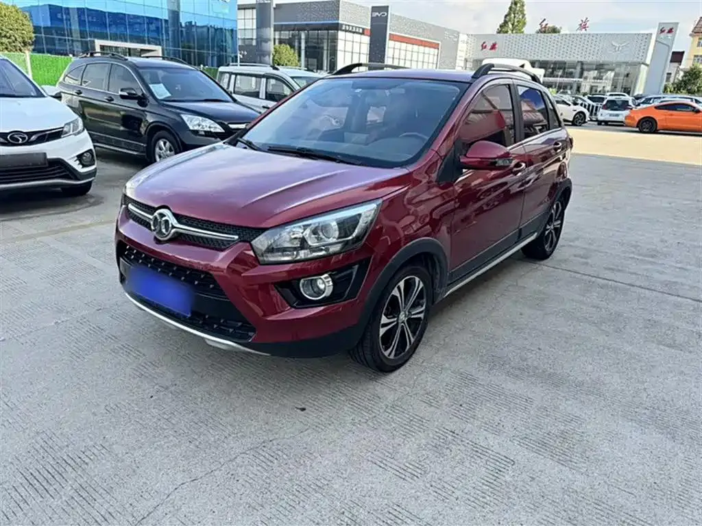 BAIC Motor Beijing Senova X25 2015 1.5L Manual Elite — photo 1