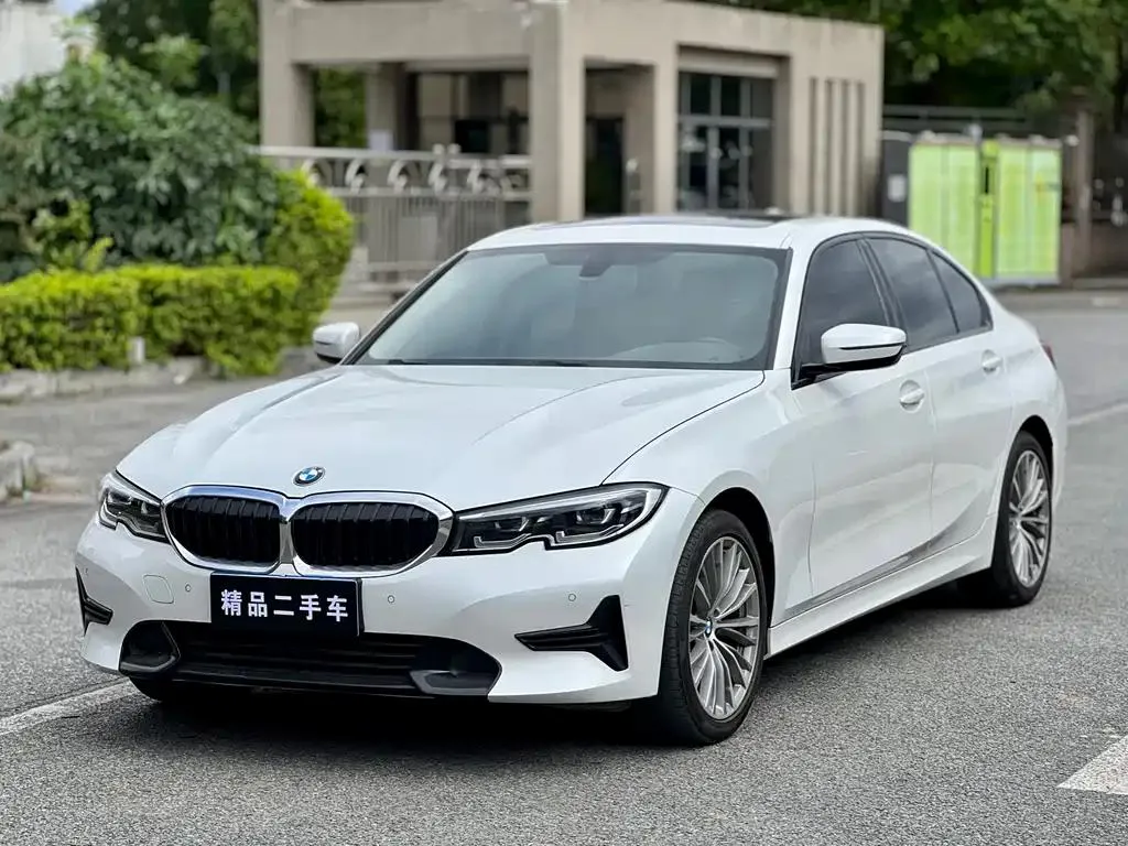 BMW 3 Series 3 Series 2021 320i Sport Package — photo 1