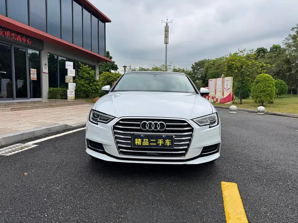 Audi A3 A3 2020 Sportback 35 TFSI Progressive National VI — View photo 2