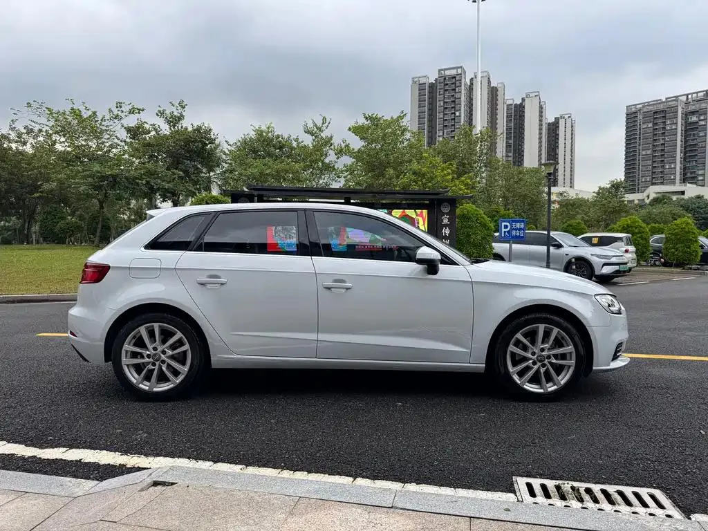 Audi A3 A3 2020 Sportback 35 TFSI Progressive National VI — View photo 4