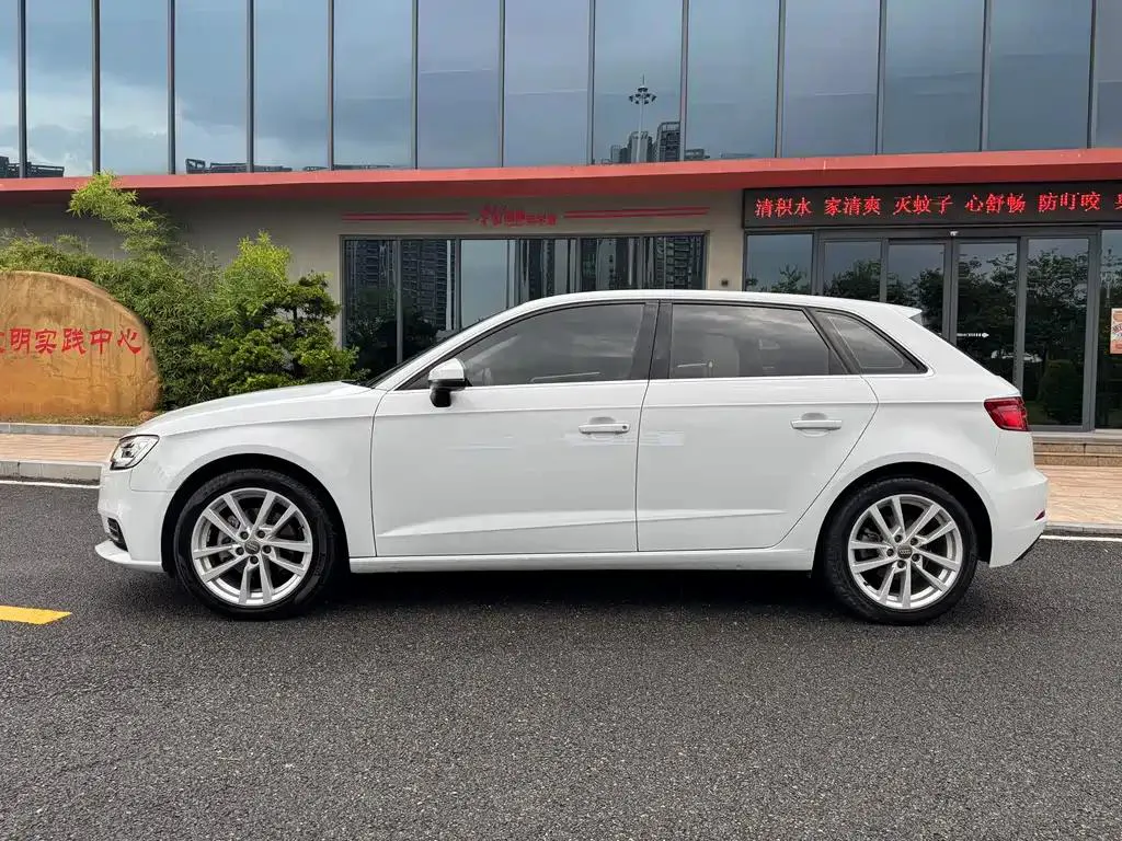 Audi A3 A3 2020 Sportback 35 TFSI Progressive National VI — View photo 5
