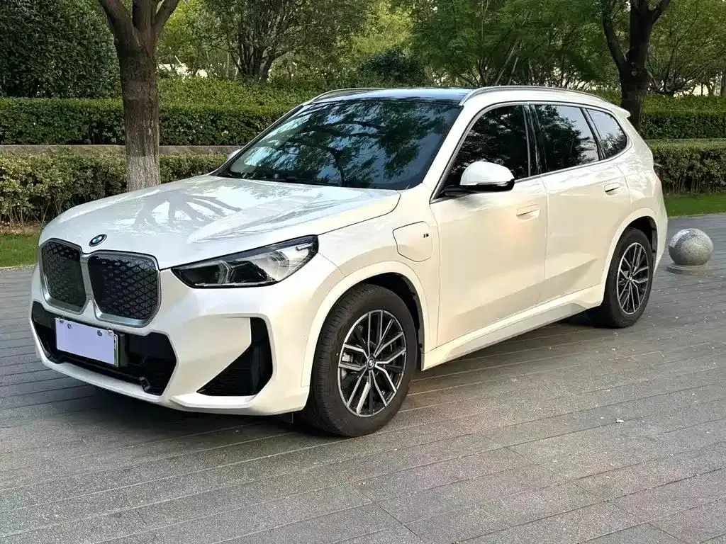 BMW iX1 iX1 2023 eDrive25L M Sport Package — photo 1